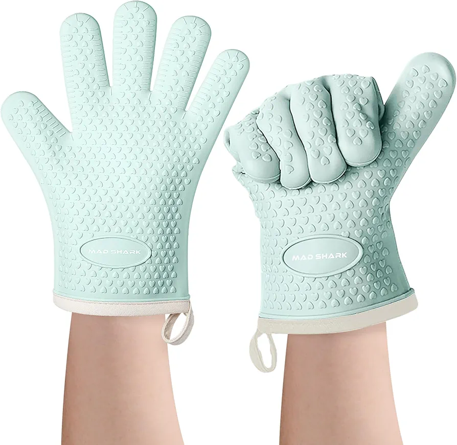 MAD SHARK Silicone Oven Mitts Heat Resistant 450 Degrees,Waterproof & Non-Slip Oven Gloves with Fingers,Cotton Lined Silicone Oven Gloves Kitchen Mitts for Baking Cooking Barbecue,Women (Green)